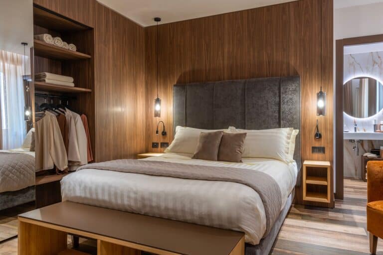 Superior room